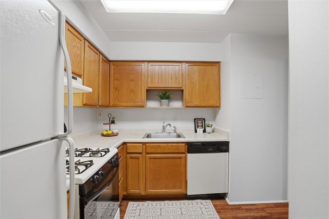 5 Bayard Rd 317, Shadyside, PA 15213