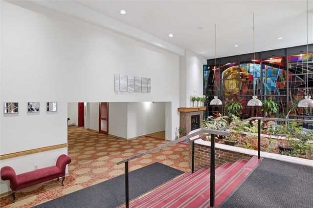 5 Bayard Rd 317, Shadyside, PA 15213