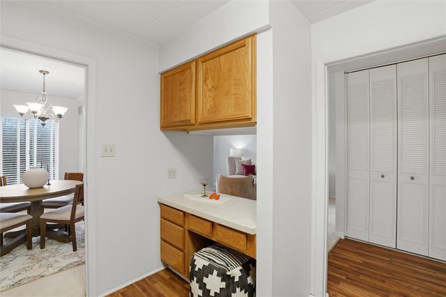 5 Bayard Rd 317, Shadyside, PA 15213