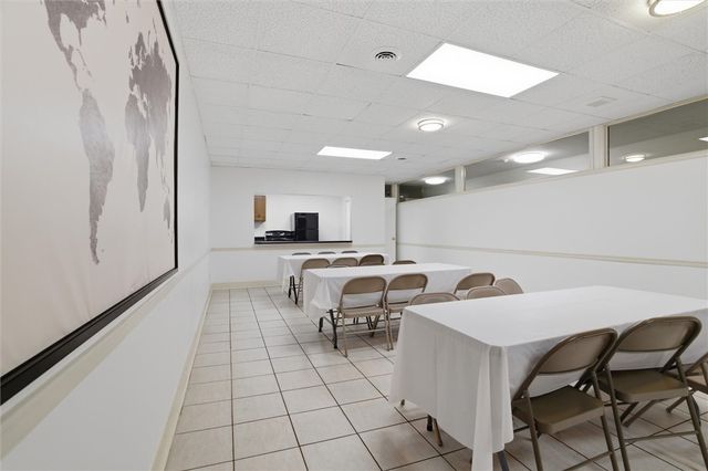 5 Bayard Rd 317, Shadyside, PA 15213