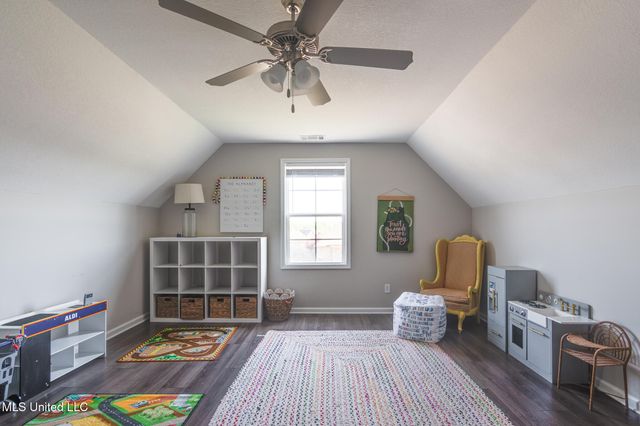 1757 Robertson Pl Drive, Hernando, MS 38632