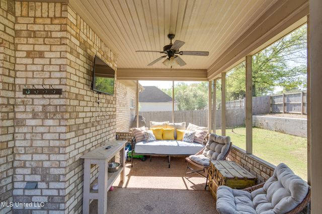 1757 Robertson Pl Drive, Hernando, MS 38632