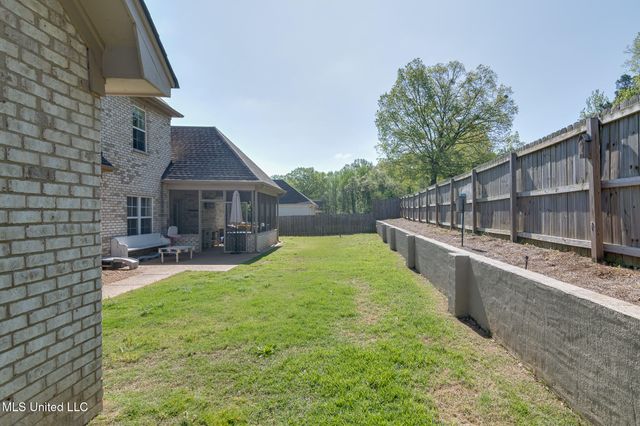 1757 Robertson Pl Drive, Hernando, MS 38632
