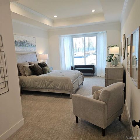 54765 Palomino Dr, Shelby, MI 48315