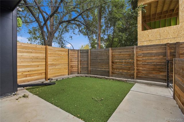 4925 W 10th Avenue 101, Denver, CO 80204