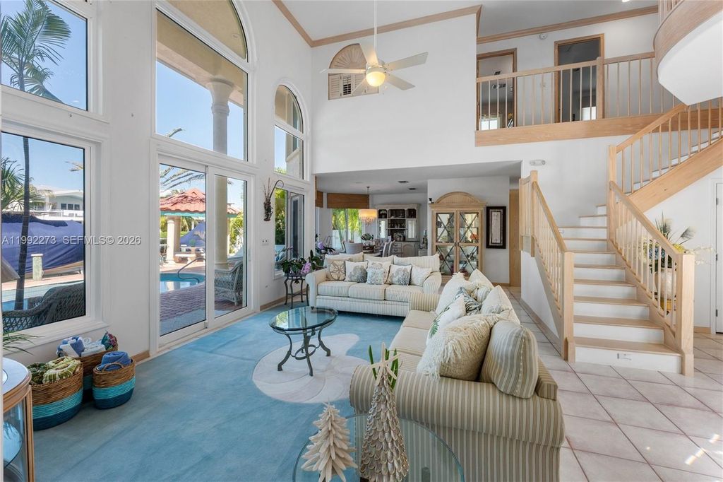 Image 10 of property listing at 431 12th St, Key Colony, FL 33051