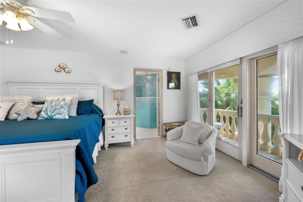 Image 18 of property listing at 431 12th St, Key Colony, FL 33051