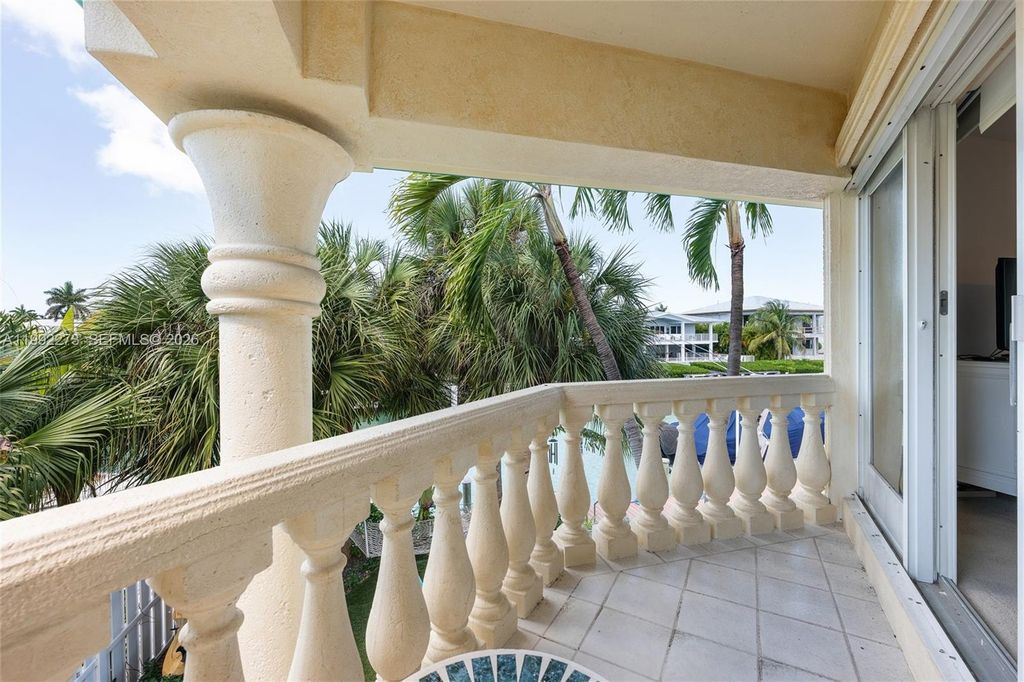 Image 20 of property listing at 431 12th St, Key Colony, FL 33051