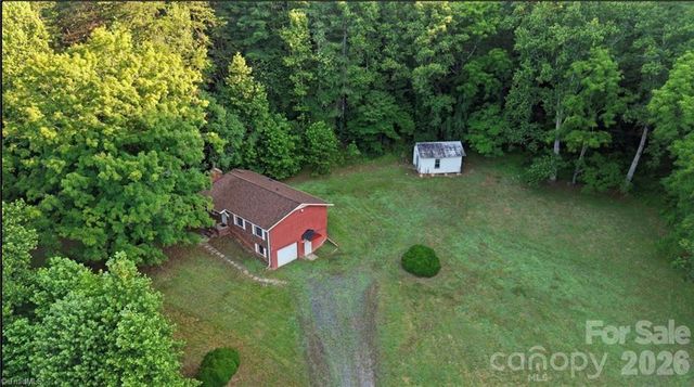 11526 US Highway 421 None, Purlear, NC 28665
