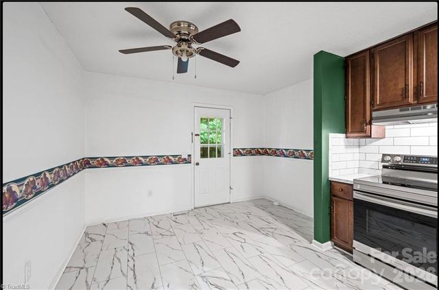 11526 US Highway 421 None, Purlear, NC 28665