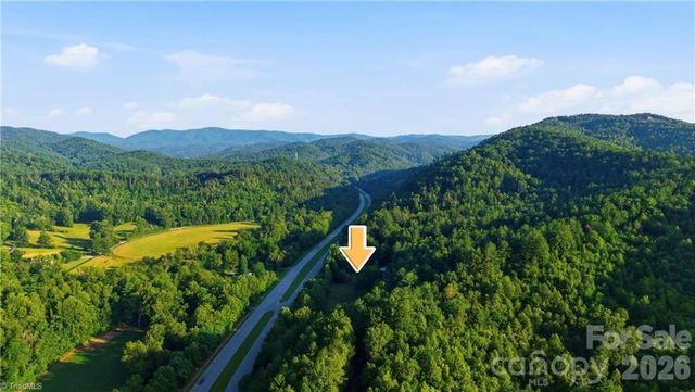 11526 US Highway 421 None, Purlear, NC 28665