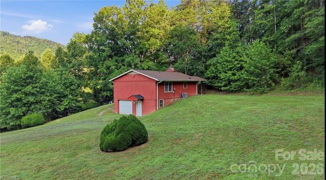 11526 US Highway 421 None, Purlear, NC 28665