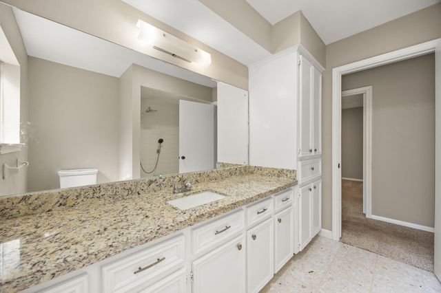 5923 Pebble Springs Drive, Houston, TX 77066
