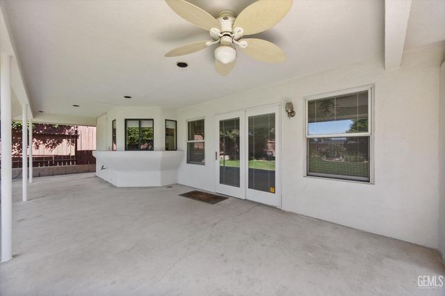 3512 Lancer Drive, Bakersfield, CA 93306