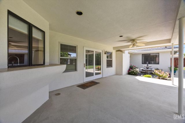 3512 Lancer Drive, Bakersfield, CA 93306