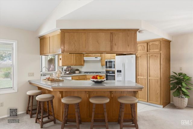 3512 Lancer Drive, Bakersfield, CA 93306