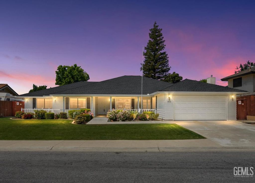 3512 Lancer Drive, Bakersfield, CA 93306