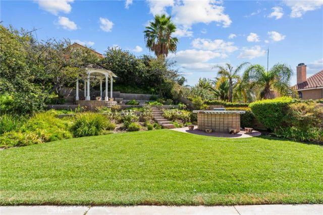28712 Park Woodland, Saugus, CA 91390