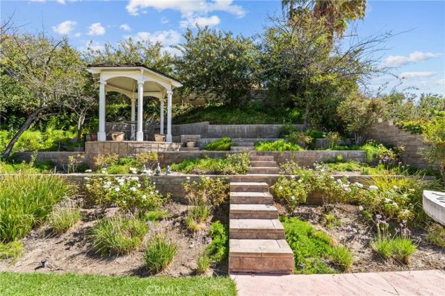 28712 Park Woodland, Saugus, CA 91390