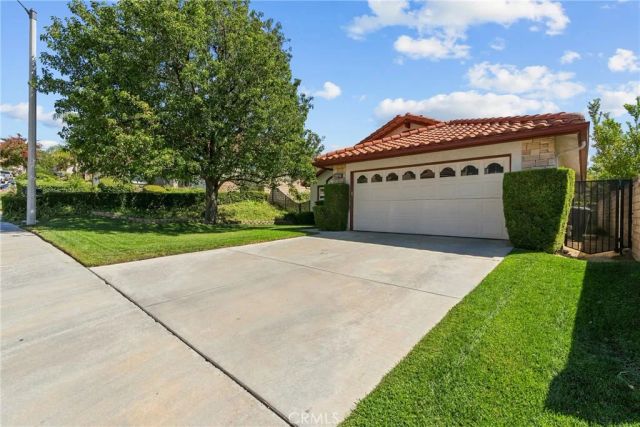 28712 Park Woodland, Saugus, CA 91390