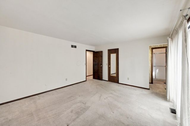 159 E Schrock Road, Westerville, OH 43081