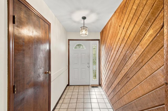 159 E Schrock Road, Westerville, OH 43081