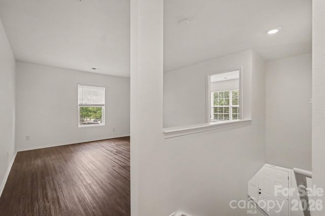 4636 Meadowfield Road, Charlotte, NC 28215