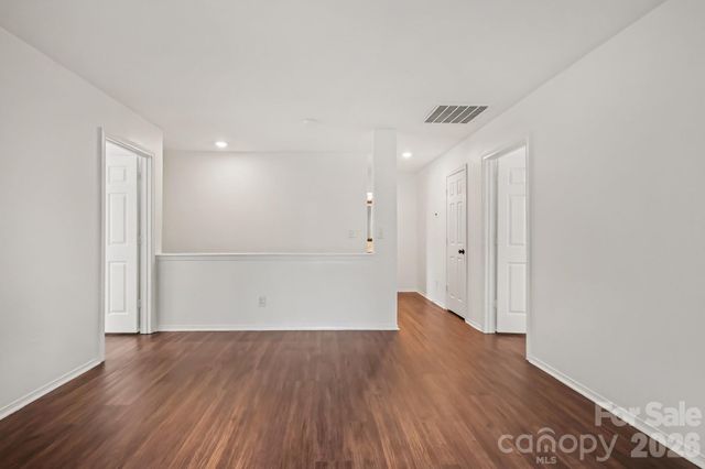 4636 Meadowfield Road, Charlotte, NC 28215