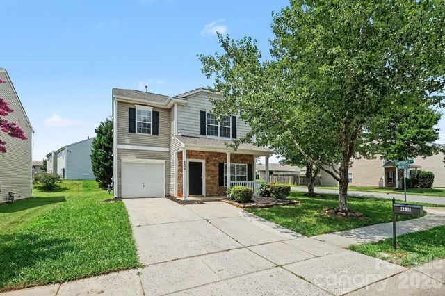 4636 Meadowfield Road, Charlotte, NC 28215