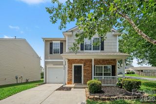 4636 Meadowfield Road, Charlotte, NC 28215