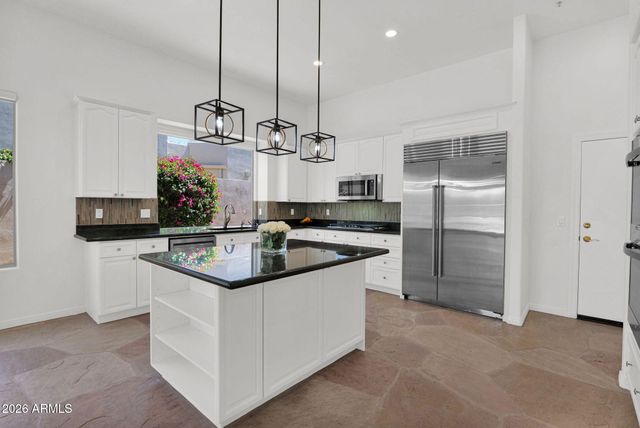 6466 E EVENING GLOW Drive, Scottsdale, AZ 85266