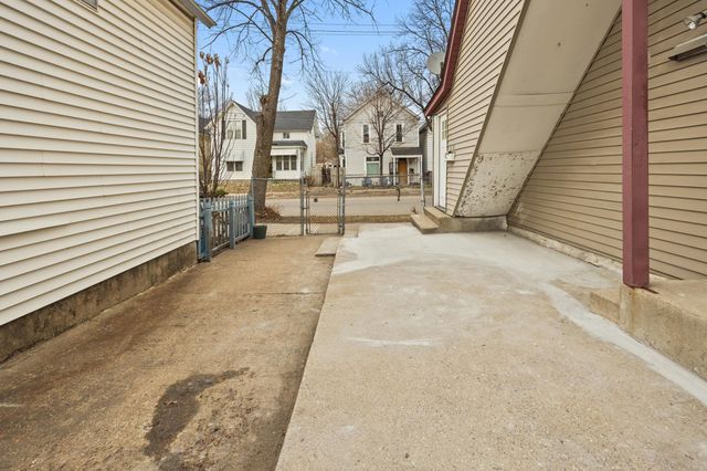 1826 Jackson Street NE, Minneapolis, MN 55418