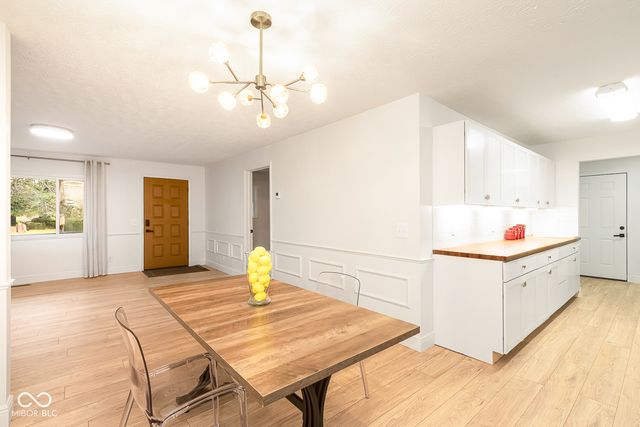 520 S Shady Lane, Austin, IN 47102