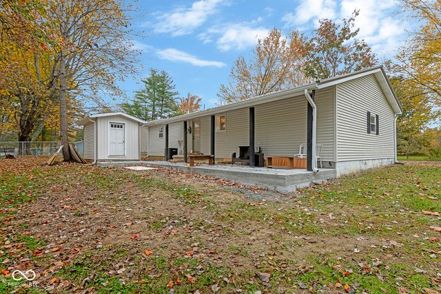 520 S Shady Lane, Austin, IN 47102