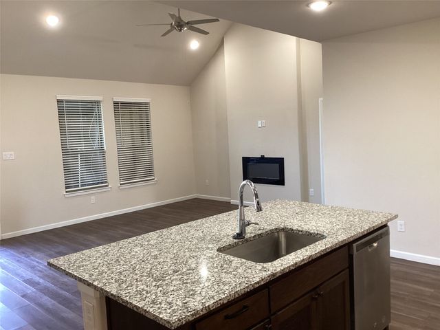 6333 Catalpa Drive, Venus, TX 76084