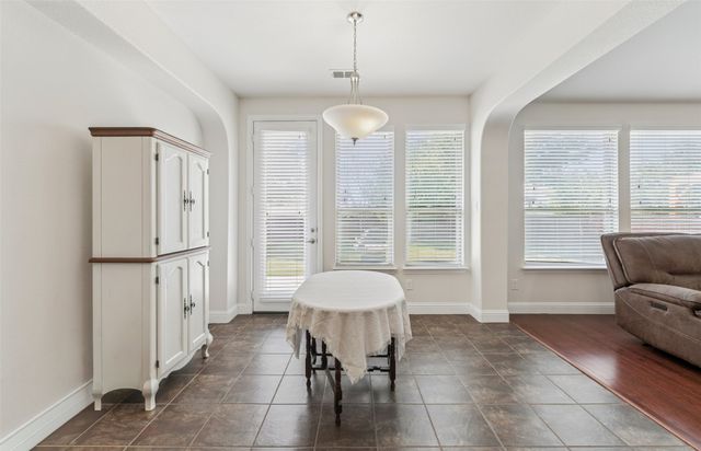 1374 Sandhurst Drive, Roanoke, TX 76262