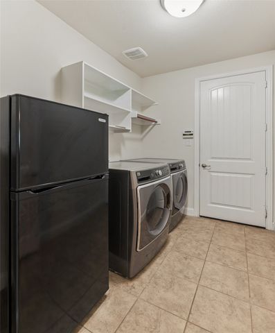 1374 Sandhurst Drive, Roanoke, TX 76262