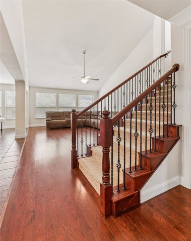 1374 Sandhurst Drive, Roanoke, TX 76262