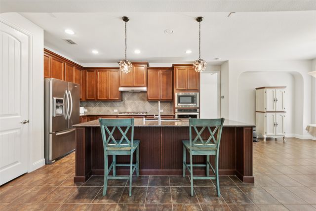 1374 Sandhurst Drive, Roanoke, TX 76262