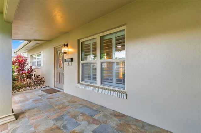 3120 PARK STREET N, St Petersburg, FL 33710