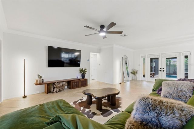 3120 PARK STREET N, St Petersburg, FL 33710