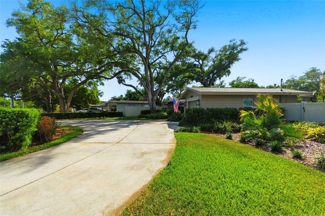 3120 PARK STREET N, St Petersburg, FL 33710