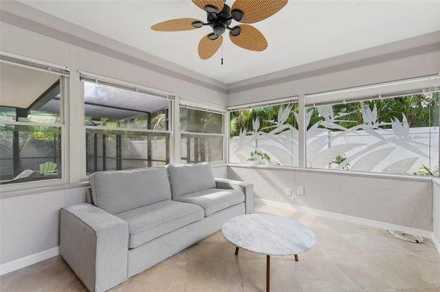 3120 PARK STREET N, St Petersburg, FL 33710