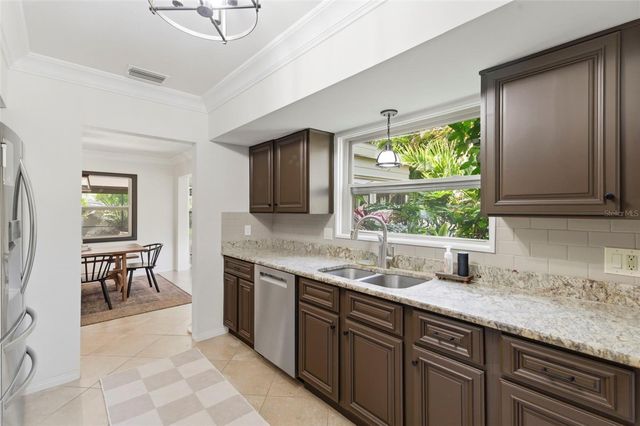 3120 PARK STREET N, St Petersburg, FL 33710