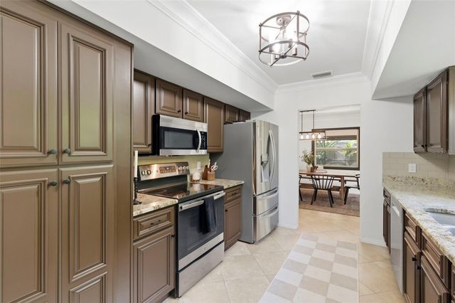 3120 PARK STREET N, St Petersburg, FL 33710