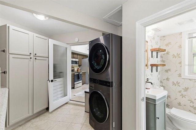 3120 PARK STREET N, St Petersburg, FL 33710