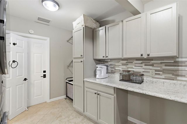 3120 PARK STREET N, St Petersburg, FL 33710