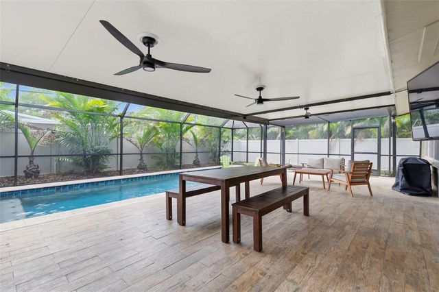 3120 PARK STREET N, St Petersburg, FL 33710