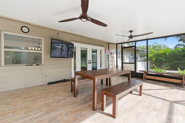 3120 PARK STREET N, St Petersburg, FL 33710