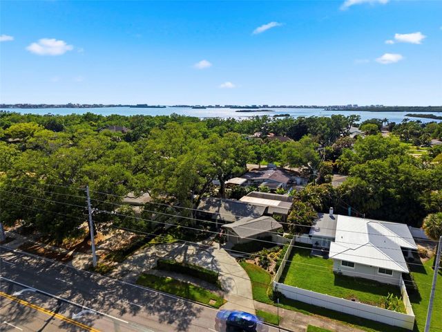 3120 PARK STREET N, St Petersburg, FL 33710